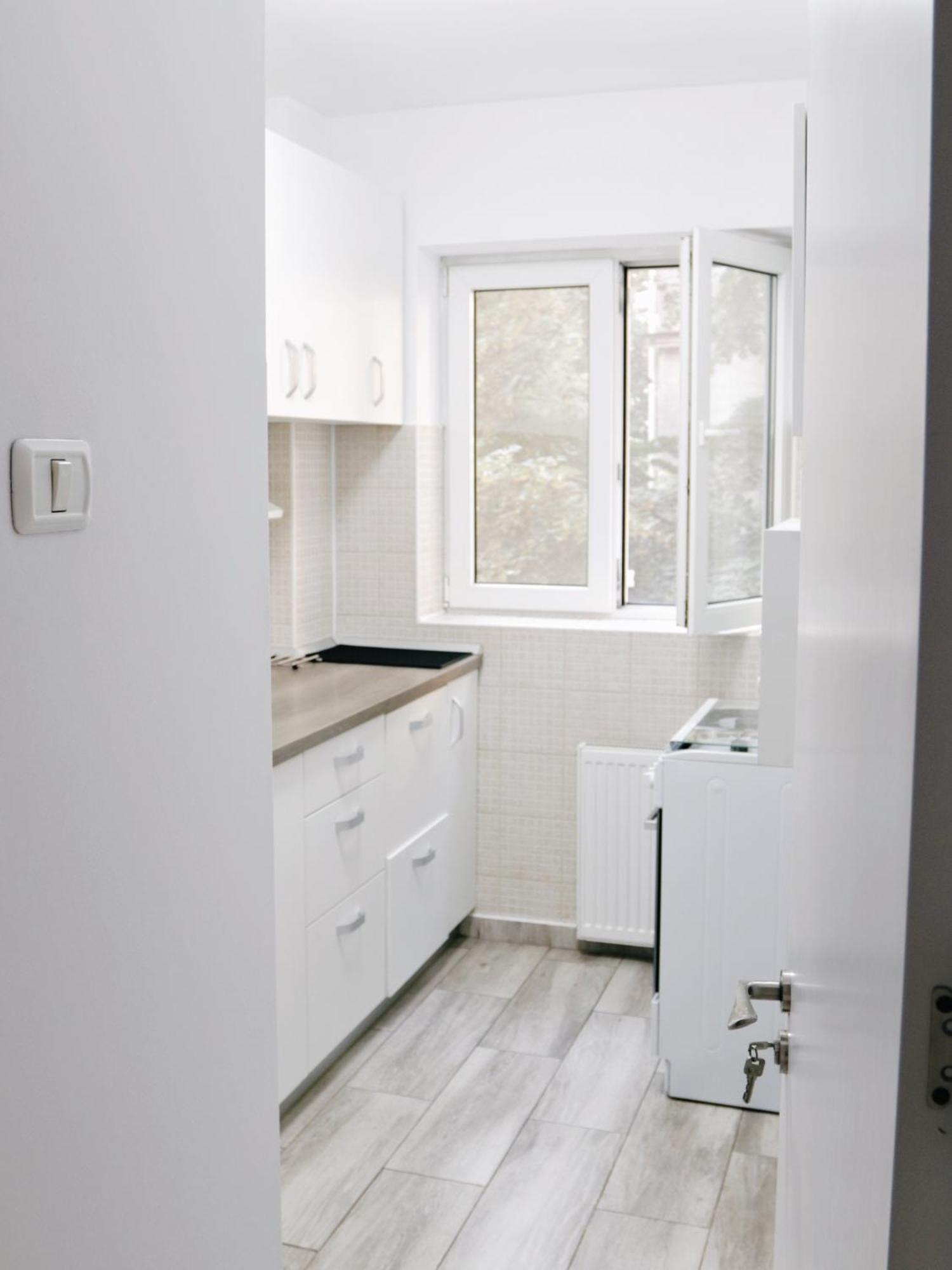 City Base I 2 Bedroom Apt Victoriei Bucarest